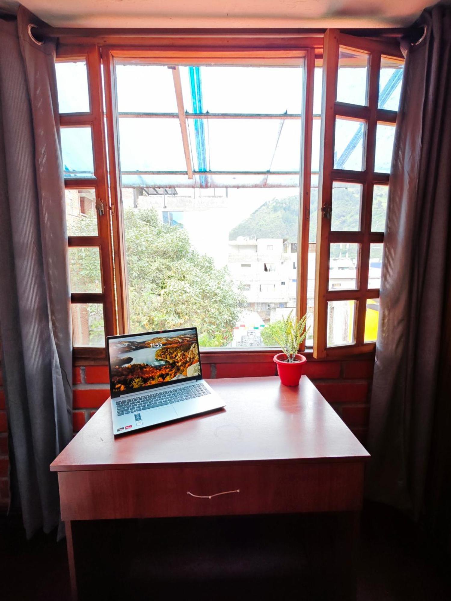 Garden House Hostal بانيوس المظهر الخارجي الصورة
